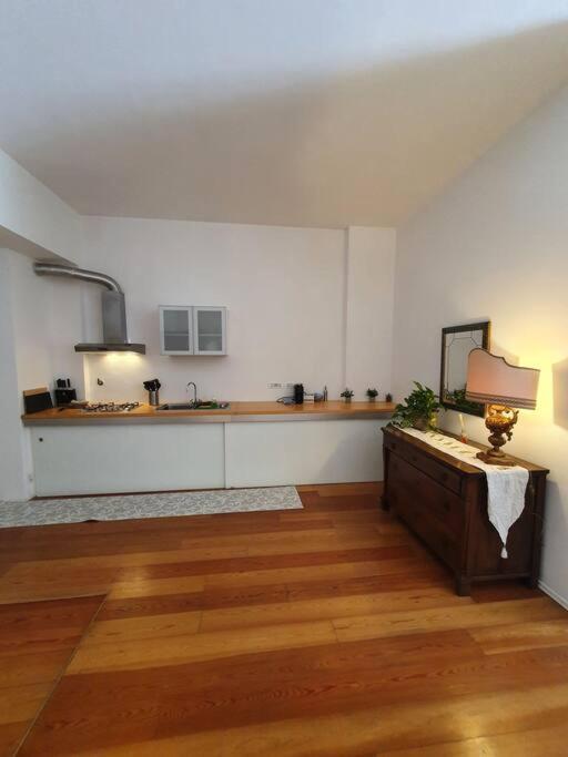 Daisy Apartment - City Center La Spezia Eksteriør billede