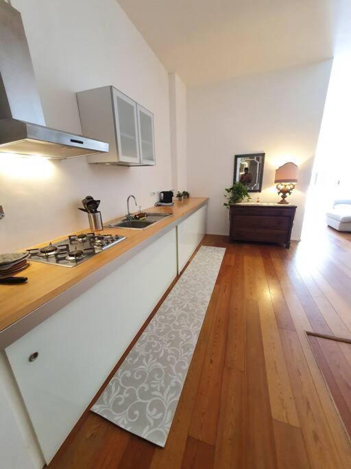 Daisy Apartment - City Center La Spezia Eksteriør billede